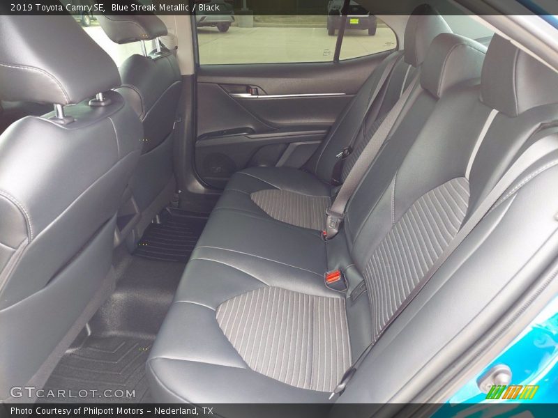 Blue Streak Metallic / Black 2019 Toyota Camry SE