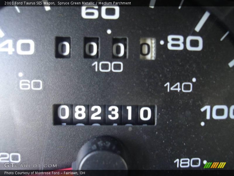 Spruce Green Metallic / Medium Parchment 2001 Ford Taurus SES Wagon