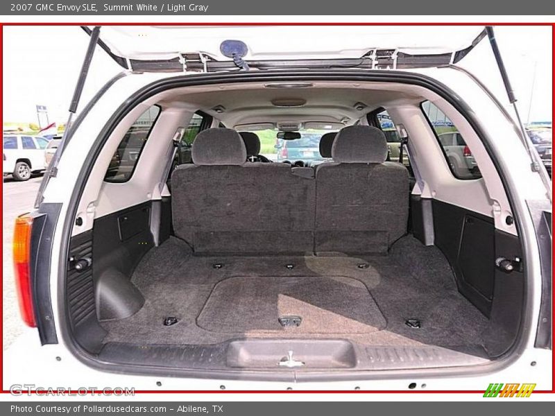 Summit White / Light Gray 2007 GMC Envoy SLE