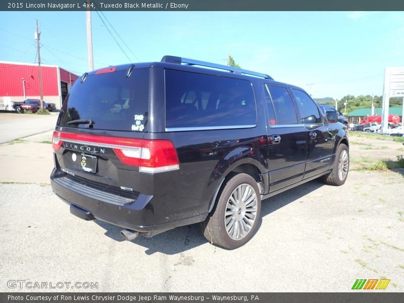  2015 Navigator L 4x4 Tuxedo Black Metallic