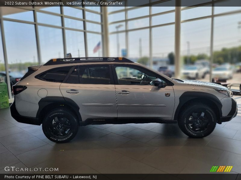  2022 Outback Wilderness Ice Silver Metallic
