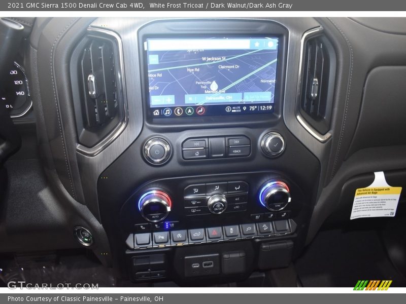 Controls of 2021 Sierra 1500 Denali Crew Cab 4WD