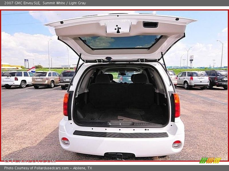 Summit White / Light Gray 2007 GMC Envoy SLE