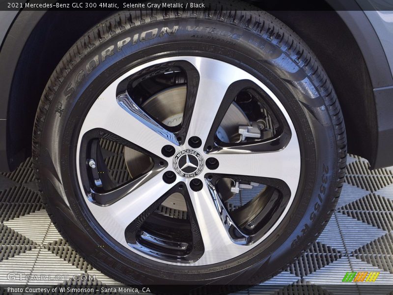 Selenite Gray Metallic / Black 2021 Mercedes-Benz GLC 300 4Matic
