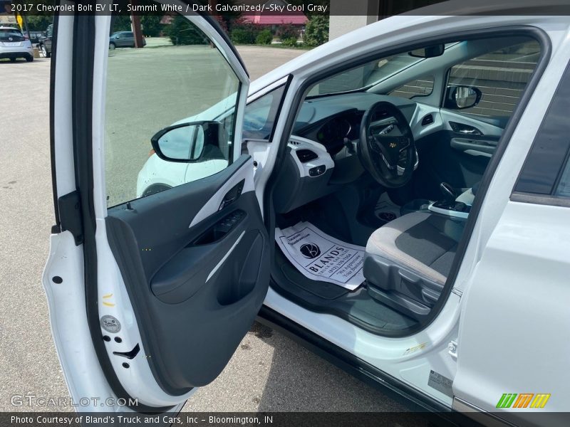 Summit White / Dark Galvanized/­Sky Cool Gray 2017 Chevrolet Bolt EV LT