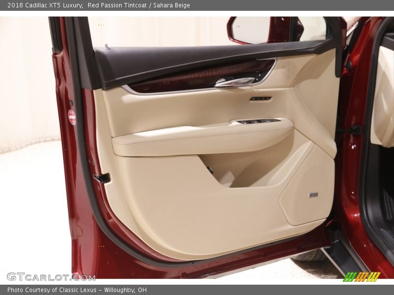 Red Passion Tintcoat / Sahara Beige 2018 Cadillac XT5 Luxury