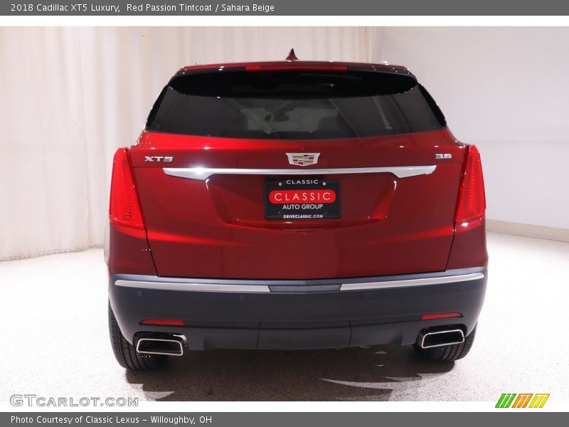 Red Passion Tintcoat / Sahara Beige 2018 Cadillac XT5 Luxury