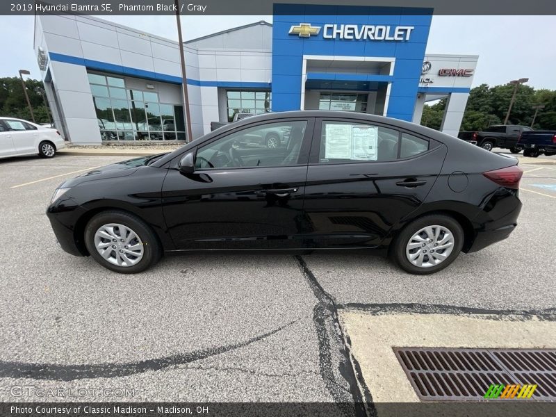Phantom Black / Gray 2019 Hyundai Elantra SE