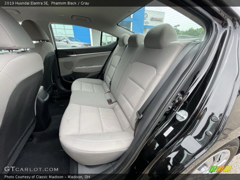 Phantom Black / Gray 2019 Hyundai Elantra SE