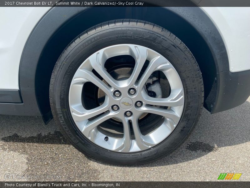 Summit White / Dark Galvanized/­Sky Cool Gray 2017 Chevrolet Bolt EV LT
