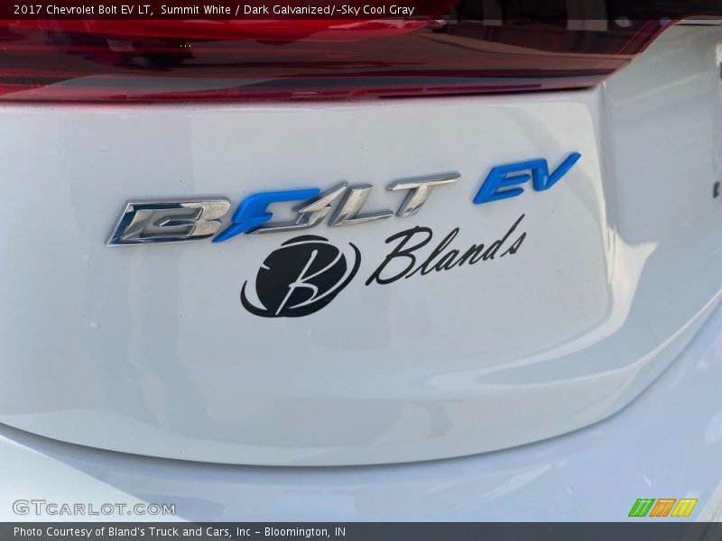 Summit White / Dark Galvanized/­Sky Cool Gray 2017 Chevrolet Bolt EV LT
