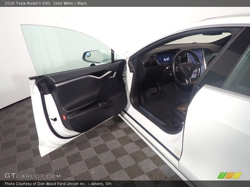 Solid White / Black 2016 Tesla Model S 60D