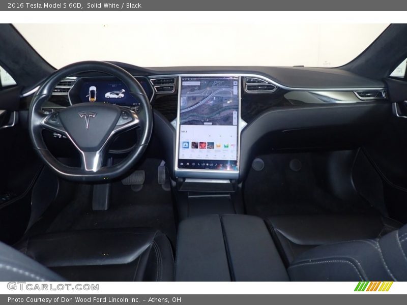 Dashboard of 2016 Model S 60D