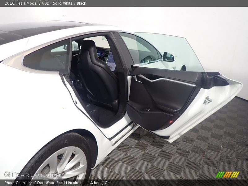 Solid White / Black 2016 Tesla Model S 60D