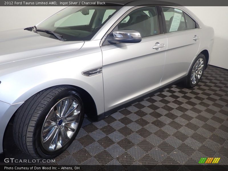 Ingot Silver / Charcoal Black 2012 Ford Taurus Limited AWD