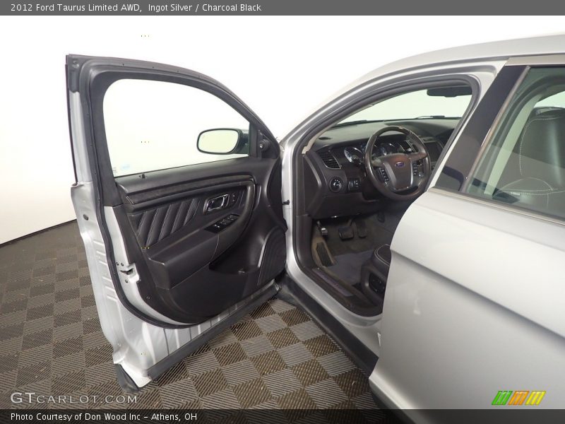 Ingot Silver / Charcoal Black 2012 Ford Taurus Limited AWD