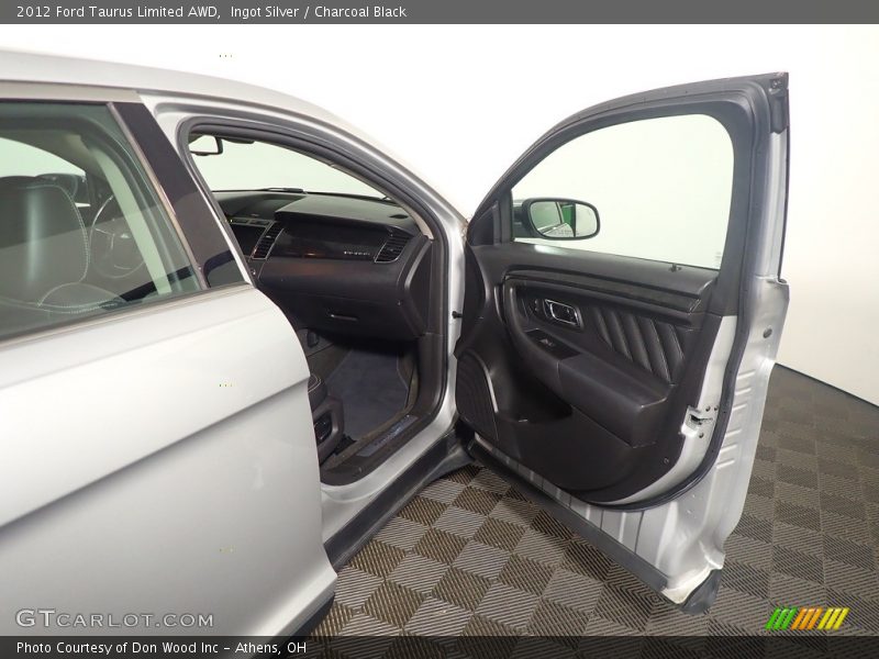 Ingot Silver / Charcoal Black 2012 Ford Taurus Limited AWD