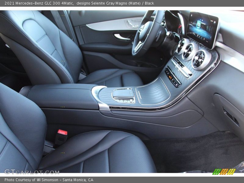 designo Selenite Gray Magno (Matte) / Black 2021 Mercedes-Benz GLC 300 4Matic