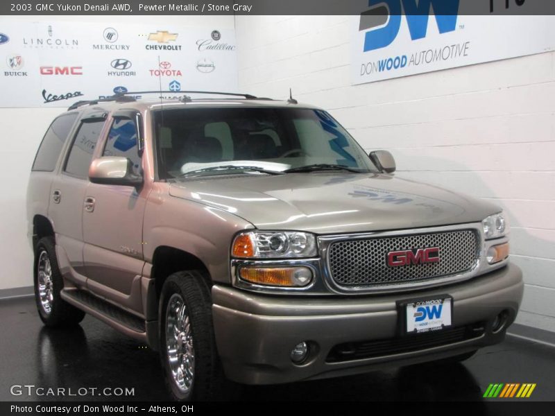 Pewter Metallic / Stone Gray 2003 GMC Yukon Denali AWD