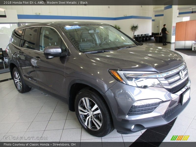 Modern Steel Metallic / Black 2018 Honda Pilot EX-L AWD