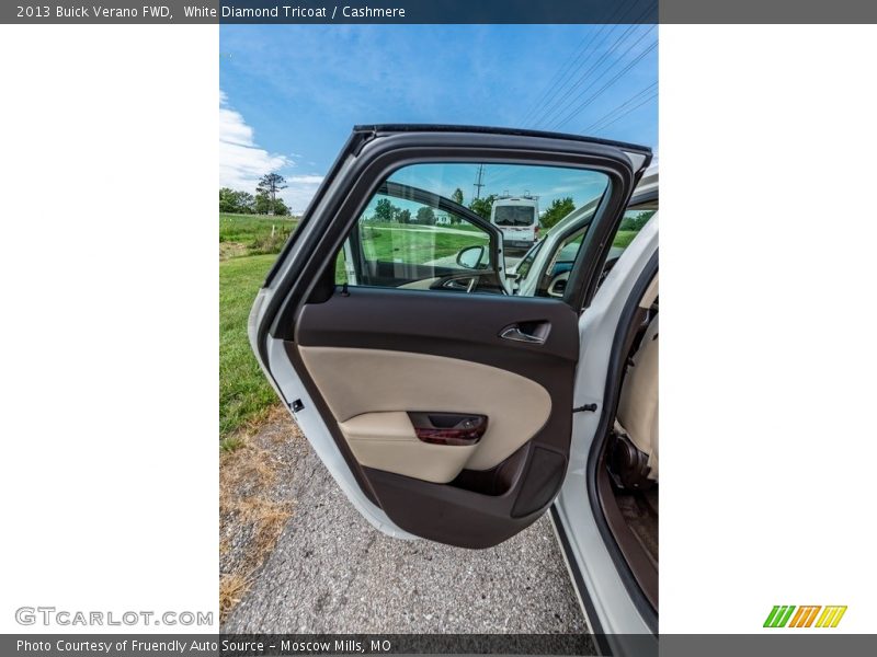 White Diamond Tricoat / Cashmere 2013 Buick Verano FWD