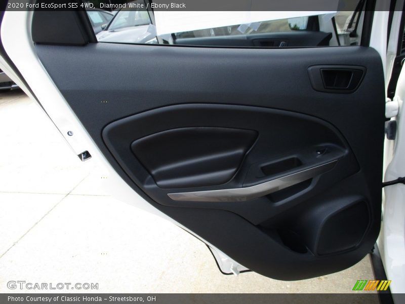 Diamond White / Ebony Black 2020 Ford EcoSport SES 4WD