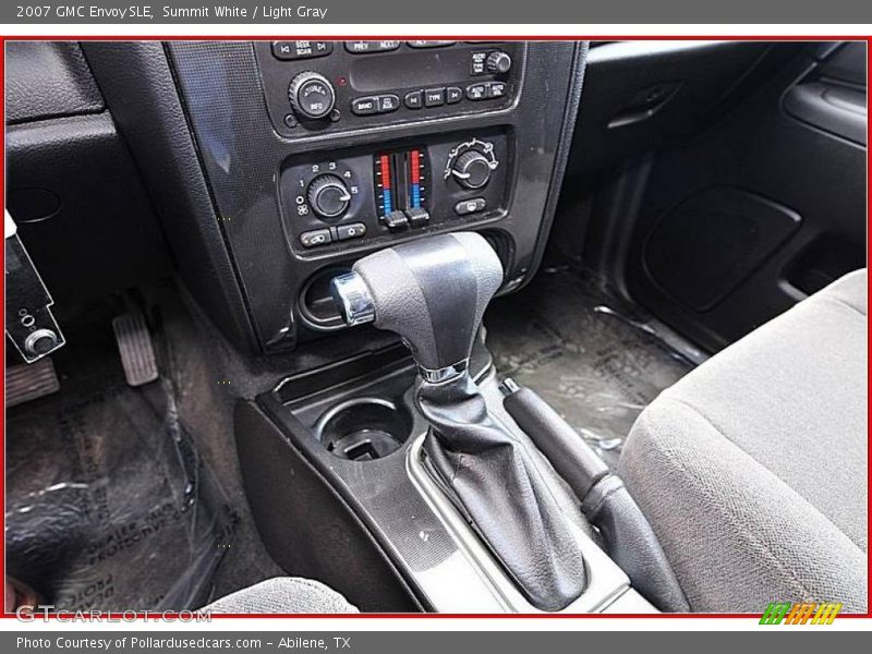 Summit White / Light Gray 2007 GMC Envoy SLE