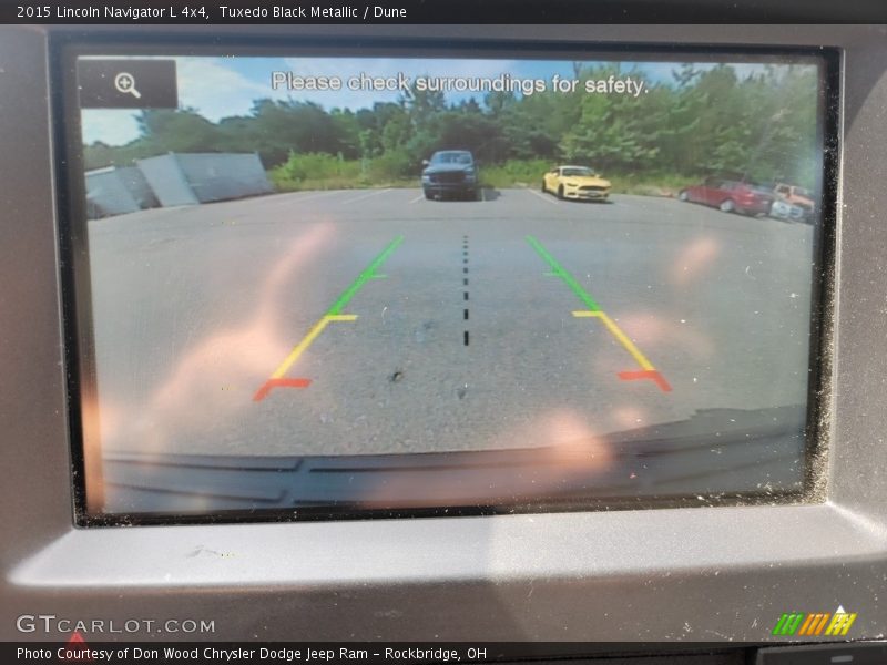 Tuxedo Black Metallic / Dune 2015 Lincoln Navigator L 4x4