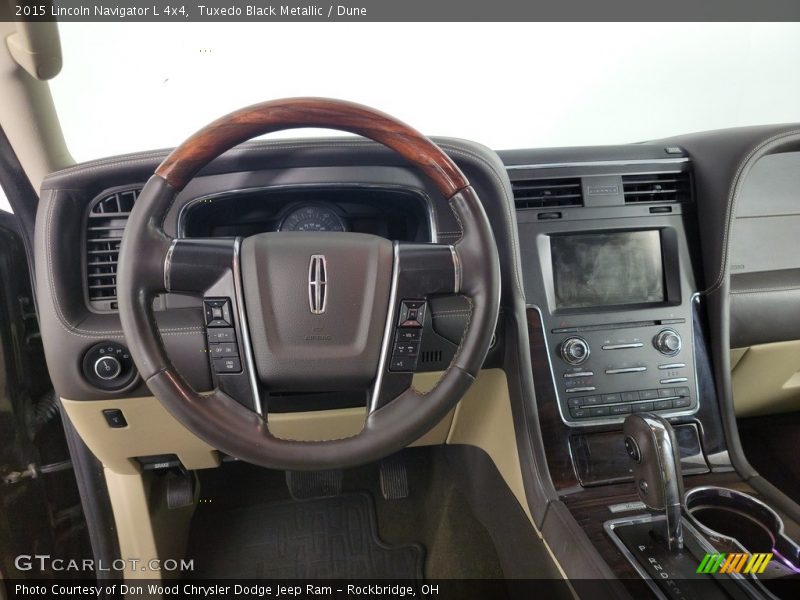 Dashboard of 2015 Navigator L 4x4