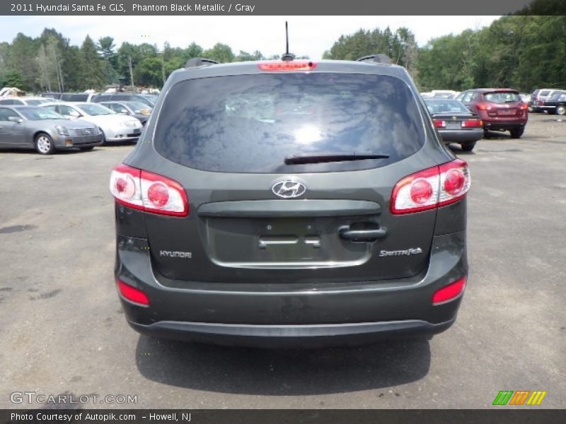 Phantom Black Metallic / Gray 2011 Hyundai Santa Fe GLS
