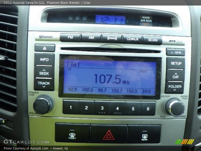 Phantom Black Metallic / Gray 2011 Hyundai Santa Fe GLS