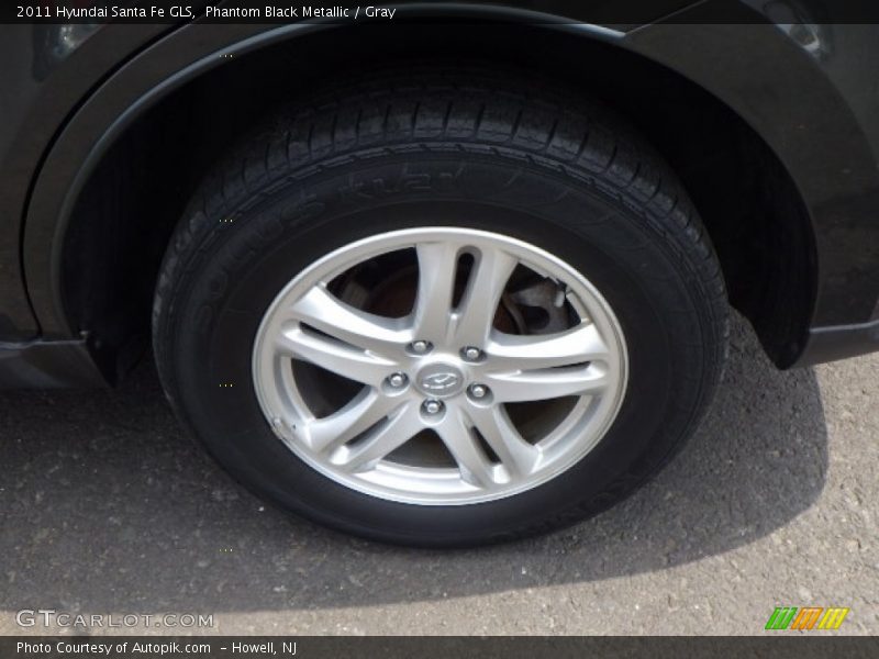 Phantom Black Metallic / Gray 2011 Hyundai Santa Fe GLS