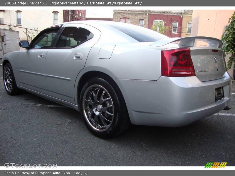 Bright Silver Metallic / Dark Slate Gray/Light Slate Gray 2006 Dodge Charger SE