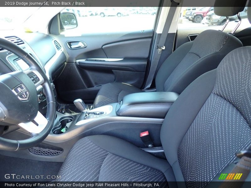 Pitch Black / Black 2019 Dodge Journey SE