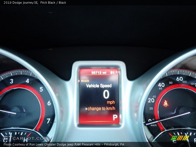 Pitch Black / Black 2019 Dodge Journey SE