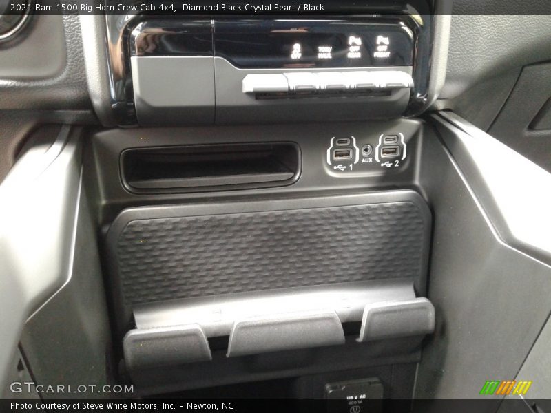 Diamond Black Crystal Pearl / Black 2021 Ram 1500 Big Horn Crew Cab 4x4