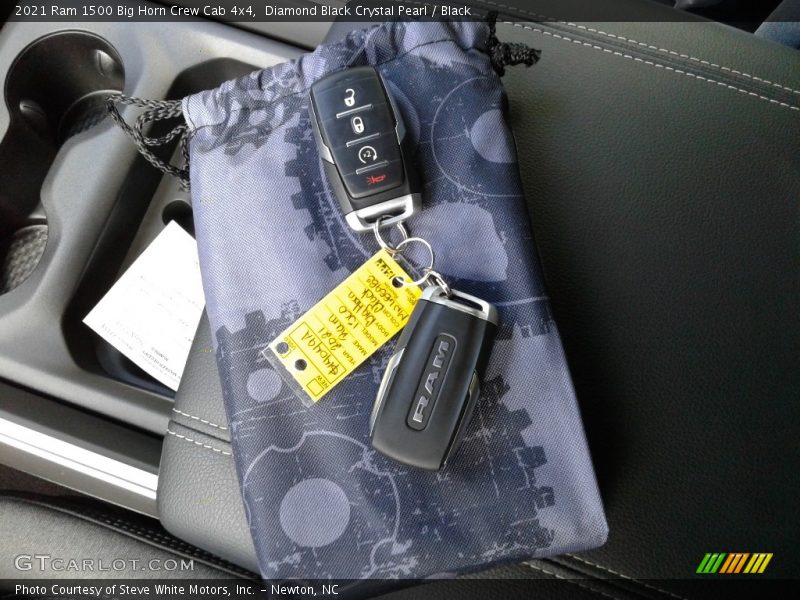 Diamond Black Crystal Pearl / Black 2021 Ram 1500 Big Horn Crew Cab 4x4