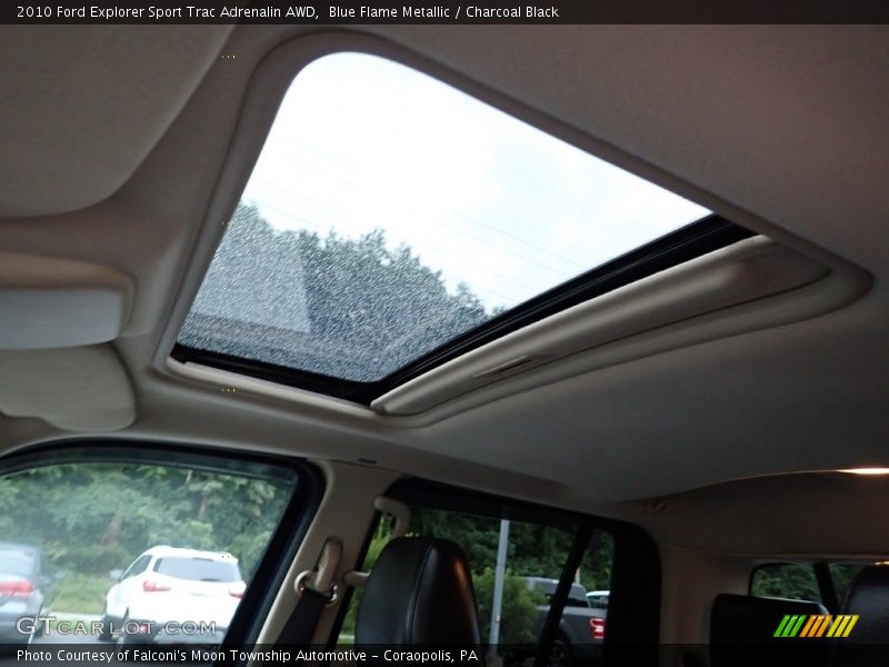 Sunroof of 2010 Explorer Sport Trac Adrenalin AWD