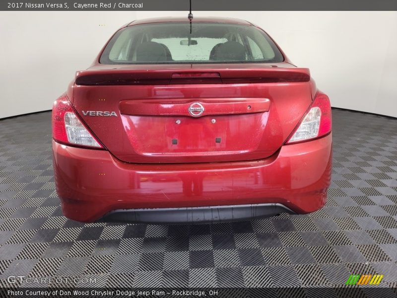 Cayenne Red / Charcoal 2017 Nissan Versa S