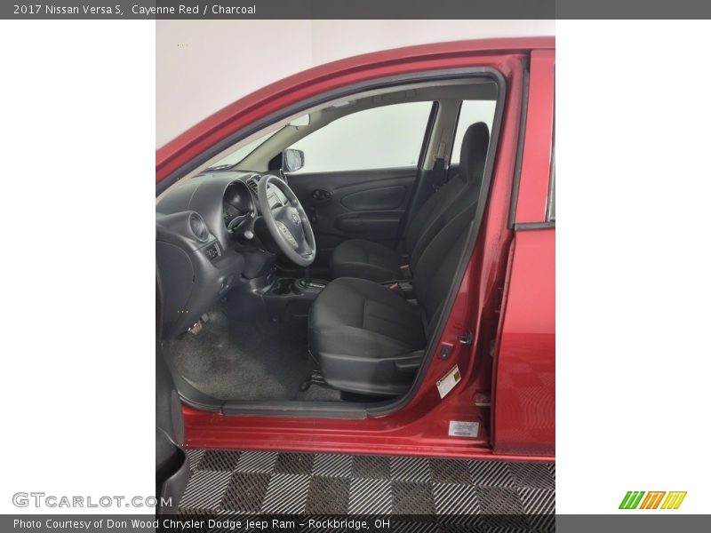 Cayenne Red / Charcoal 2017 Nissan Versa S
