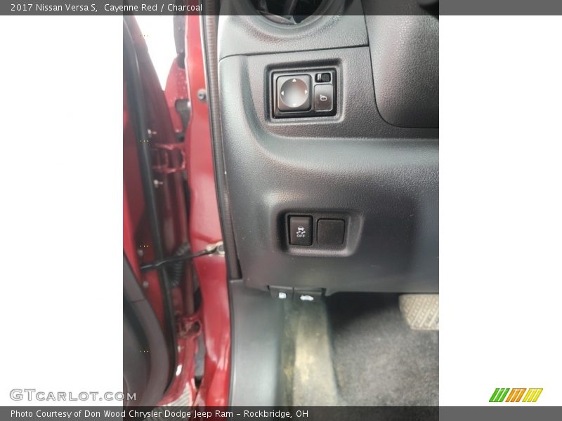 Cayenne Red / Charcoal 2017 Nissan Versa S
