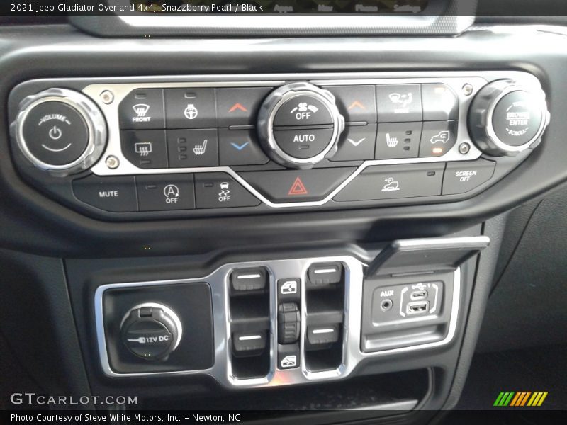 Snazzberry Pearl / Black 2021 Jeep Gladiator Overland 4x4