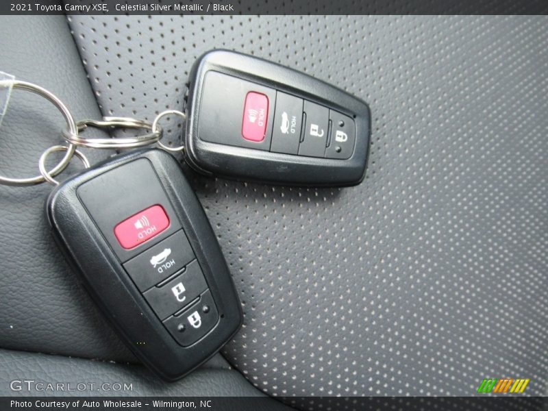 Celestial Silver Metallic / Black 2021 Toyota Camry XSE