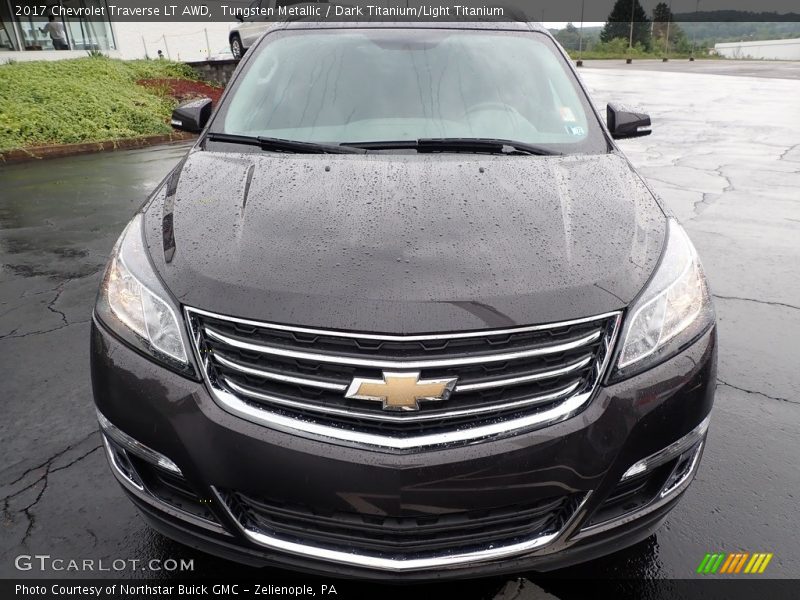 Tungsten Metallic / Dark Titanium/Light Titanium 2017 Chevrolet Traverse LT AWD