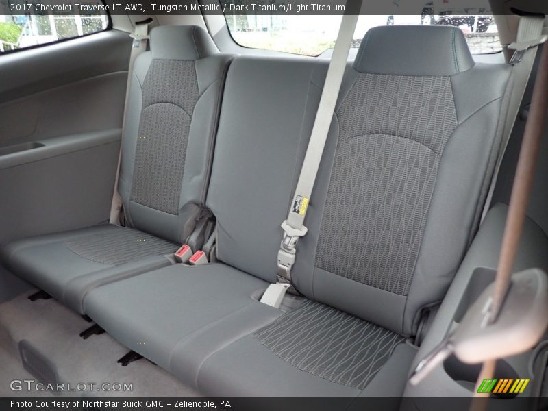 Tungsten Metallic / Dark Titanium/Light Titanium 2017 Chevrolet Traverse LT AWD