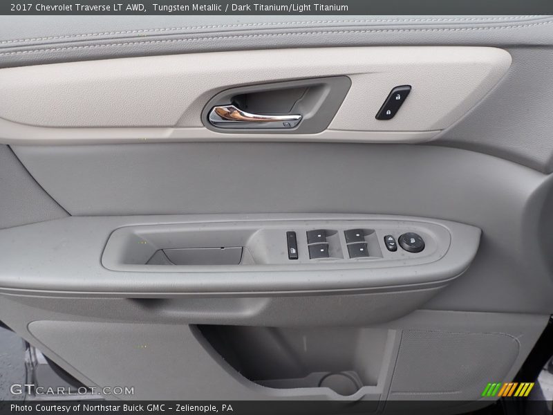 Tungsten Metallic / Dark Titanium/Light Titanium 2017 Chevrolet Traverse LT AWD