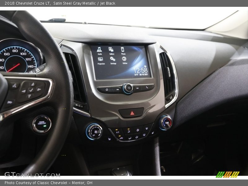 Satin Steel Gray Metallic / Jet Black 2018 Chevrolet Cruze LT