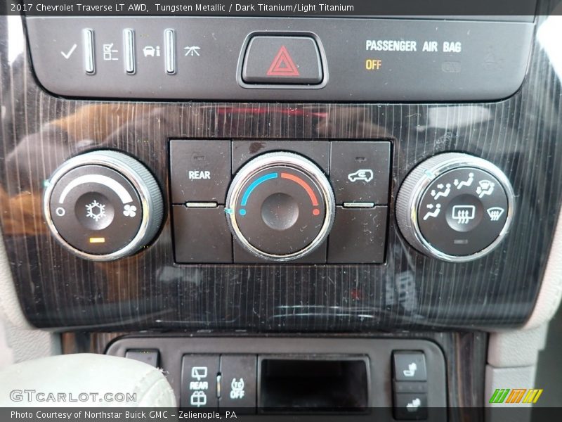 Tungsten Metallic / Dark Titanium/Light Titanium 2017 Chevrolet Traverse LT AWD