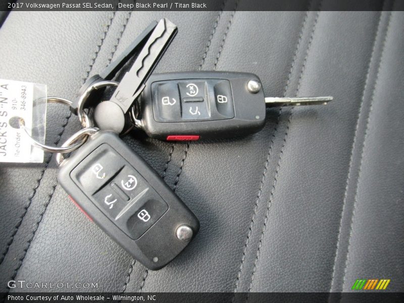 Keys of 2017 Passat SEL Sedan