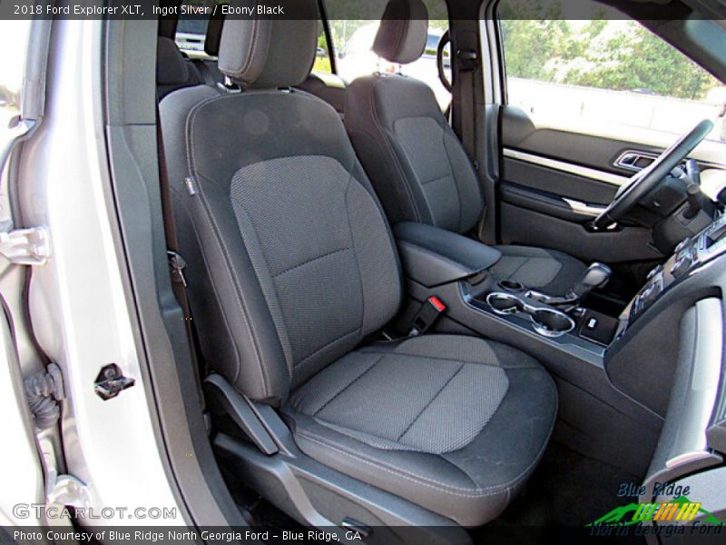 Ingot Silver / Ebony Black 2018 Ford Explorer XLT
